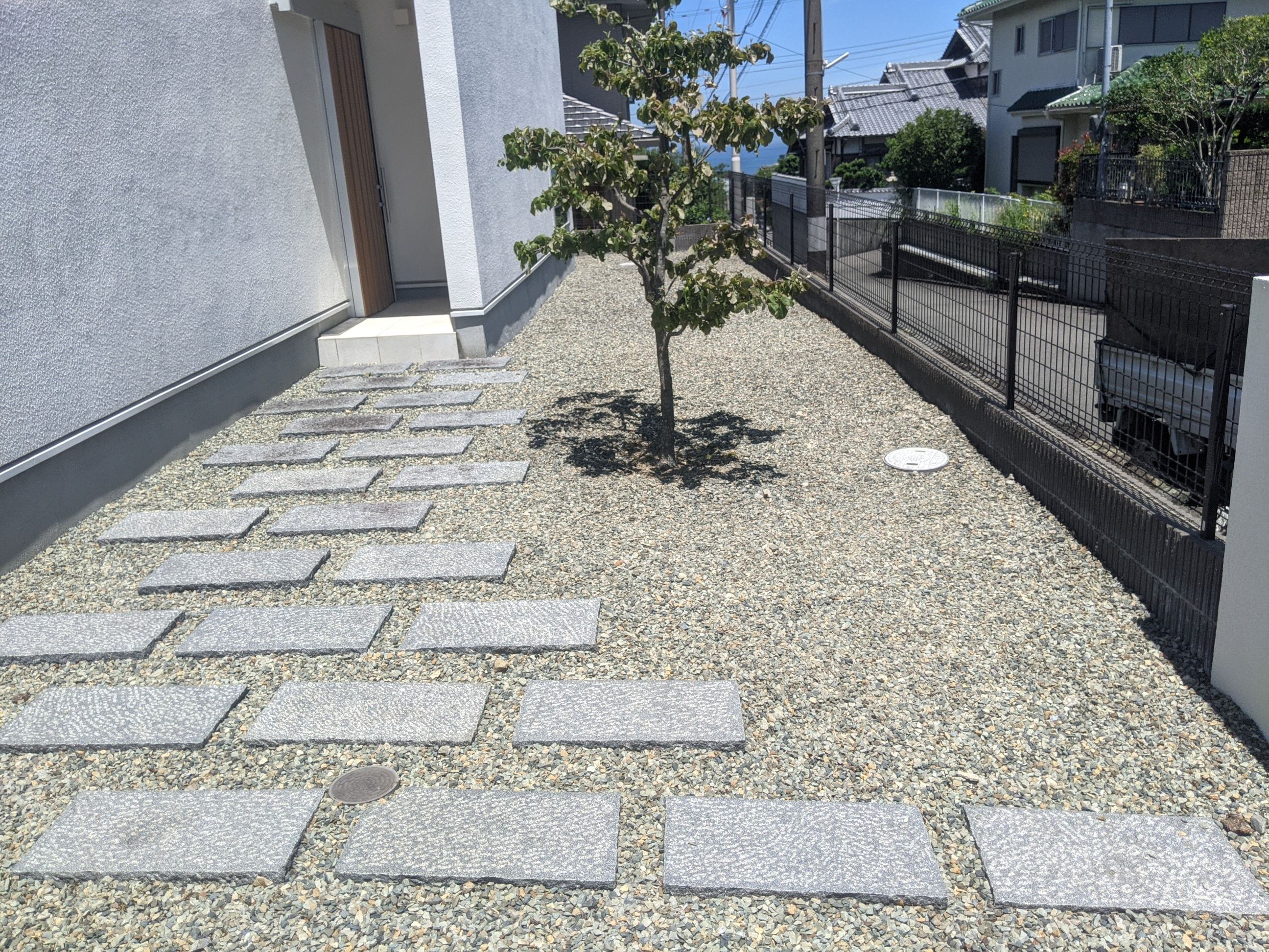 大阪府阪南市 草むしり、草刈り、剪定 50㎡、ハナミズキ、ユキヤナギ 令和3年7月20日〜7月22日